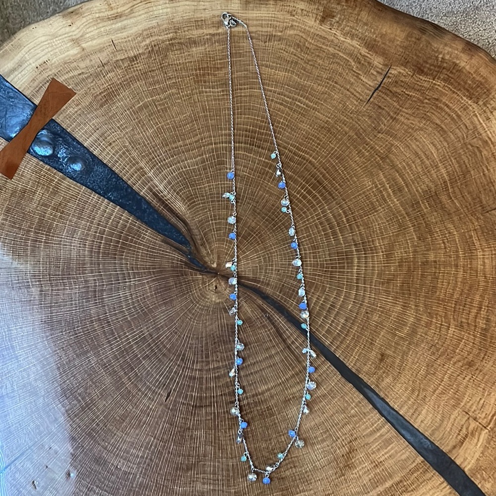 Loft beaded necklace